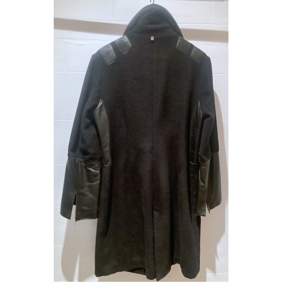 RUDSAK knee length fleece and genuine leather coat - Picture 2 of 11